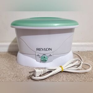 Revlon Hands and Feet Moisturizing Paraffin Bath Machine